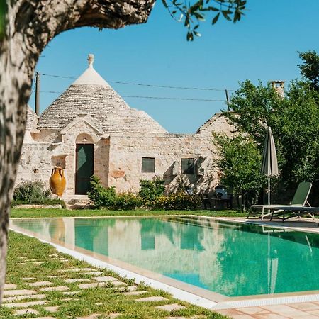 Trulli Delle Sete Hotel Locorotondo Exterior photo