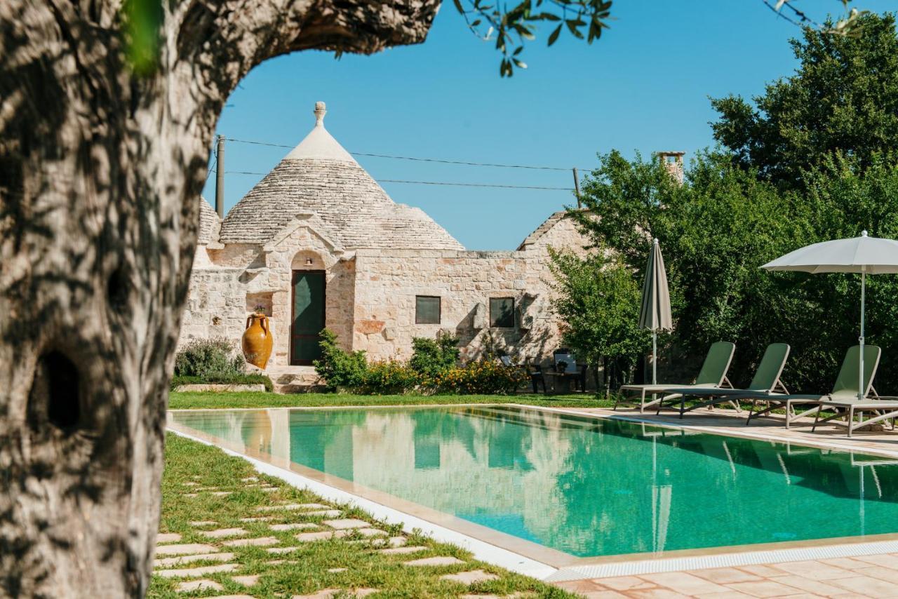 Trulli Delle Sete Hotel Locorotondo Exterior photo