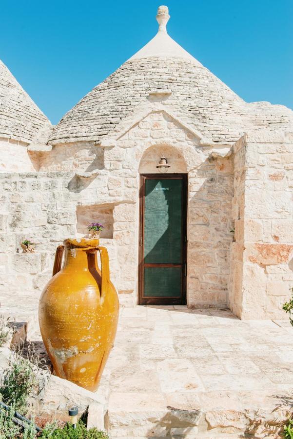 Trulli Delle Sete Hotel Locorotondo Exterior photo